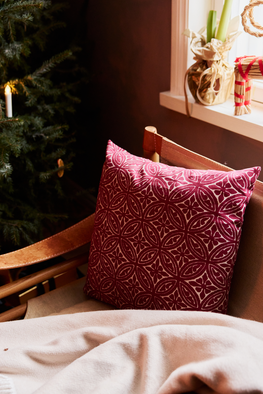 Elektra koristetyynynpäällinen kotiin-uutta