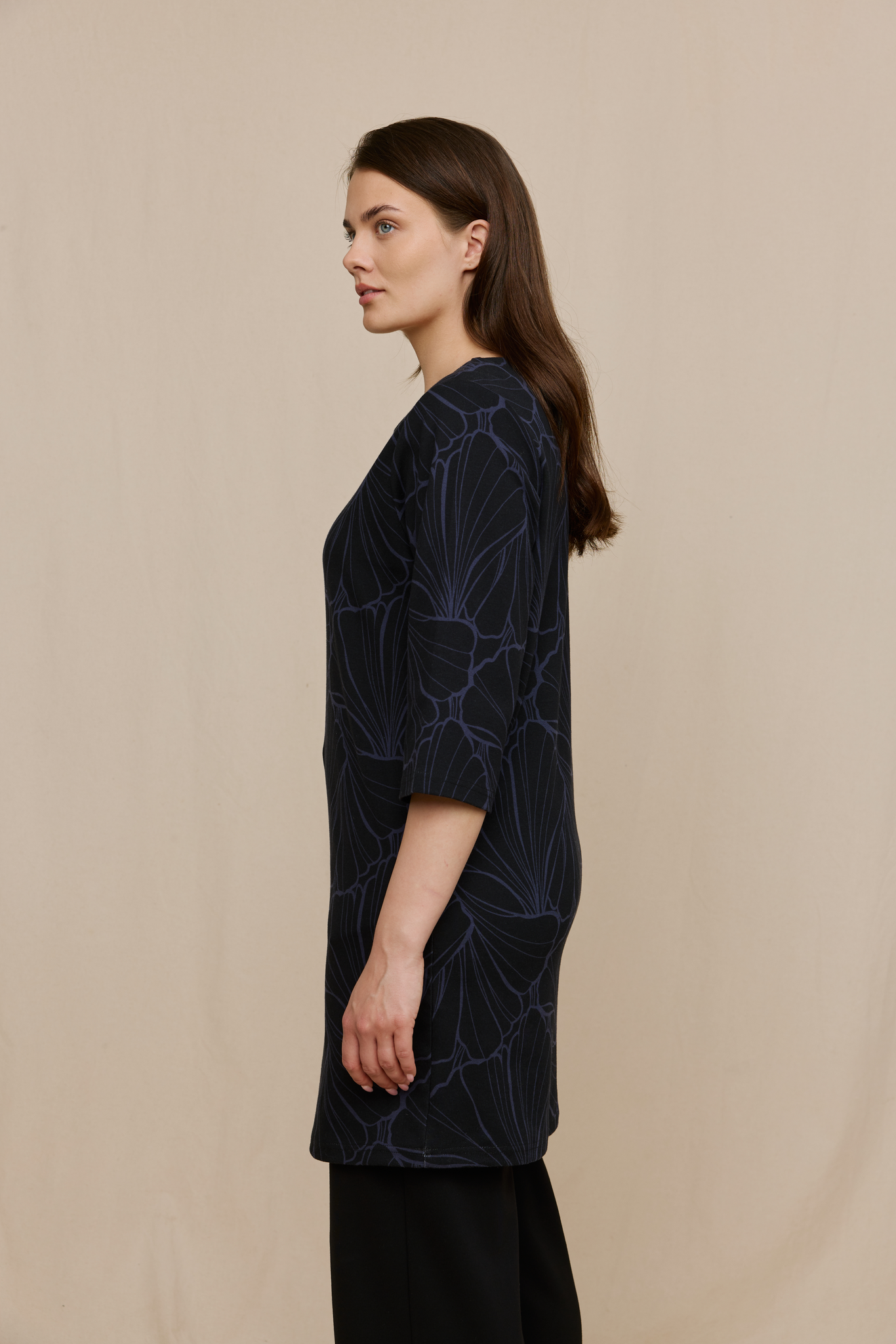 22950721005_3; Finlayson LILIA Mekko Musta / XL 