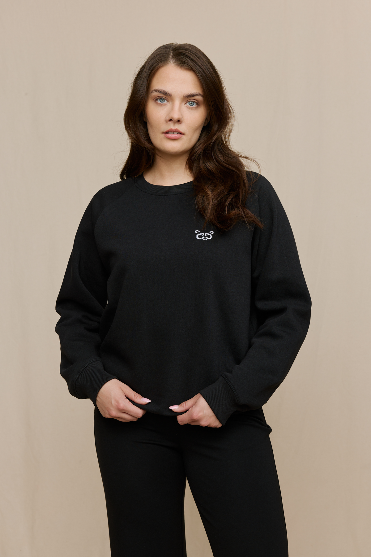 FW41002-999-L; Finlayson Pesue Collegepaita Musta / L 