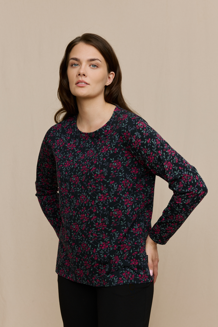 22950844004; 22950844003; 22950844002; 22950844005; 22950844006; Finlayson VARPU Trikoopusero Punainen / XXL 